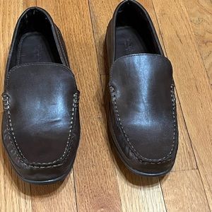 Mens slip on casual shoes